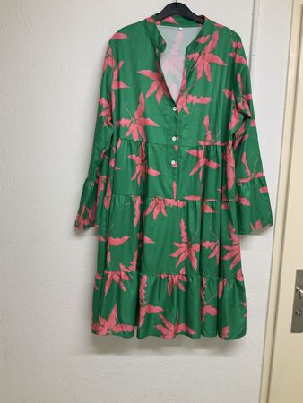 Kleid grün/pink gemustert Grösse XXL neuwertig