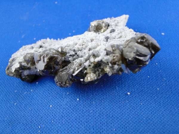 Mineralien & Heilsteine: Sphalerit var. Cleiophan auf Quarz-Matrix – Gebraucht aus Schinznach Bad von Demerald 8