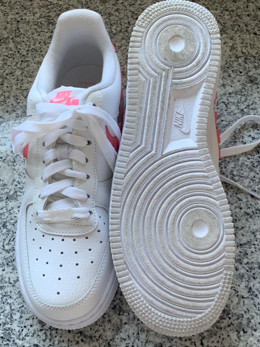Nike Damenschuhe: Nike Airforce Valentinstag Edition Gr.39  – Gebraucht aus Ellikon an der Thur von Bali1999 5