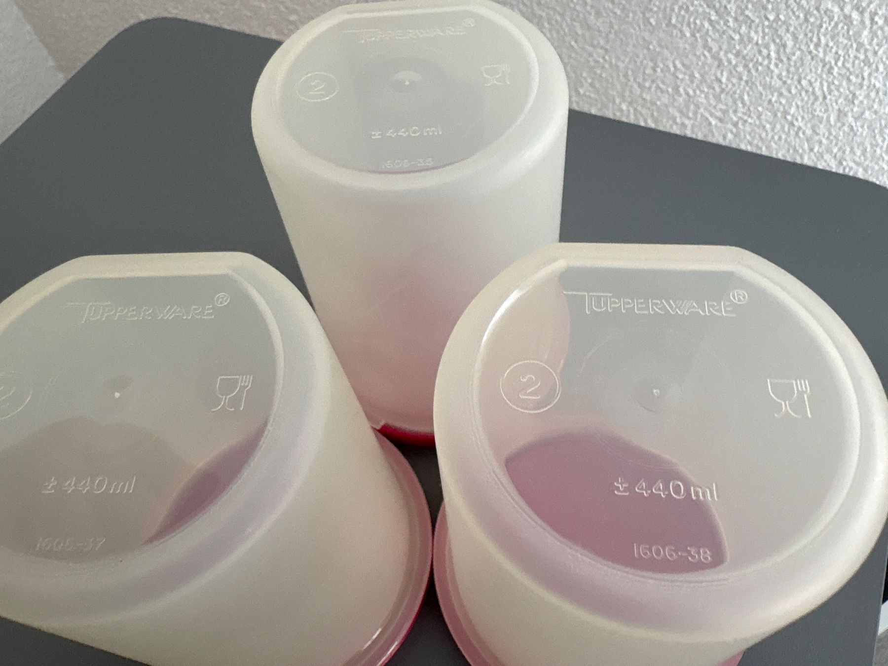 Tupperware Contenitori & Simili: Tupperware Behälter, 3 Stk, 440ml, Küche – Usato da Ibach venduto da lisch3 3