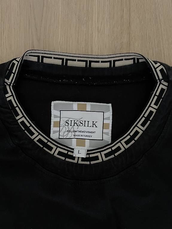 Siksilk T-shirt: Sik Silk Tshirt GR. L – Usato da Bürglen TG venduto da sab_f6nd 1