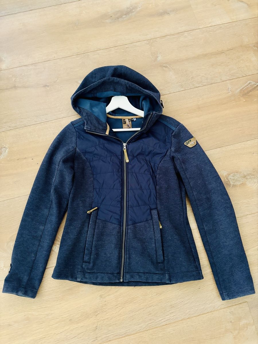 Icepeak Vestes: IcePeak Damen Softshell Jacke Grösse 36 - dunkelblau  – D'occasion à Ennetbürgen par Evelyne_G