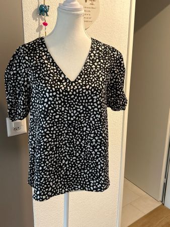 Shirt mit Muster von Vila Gr. 36