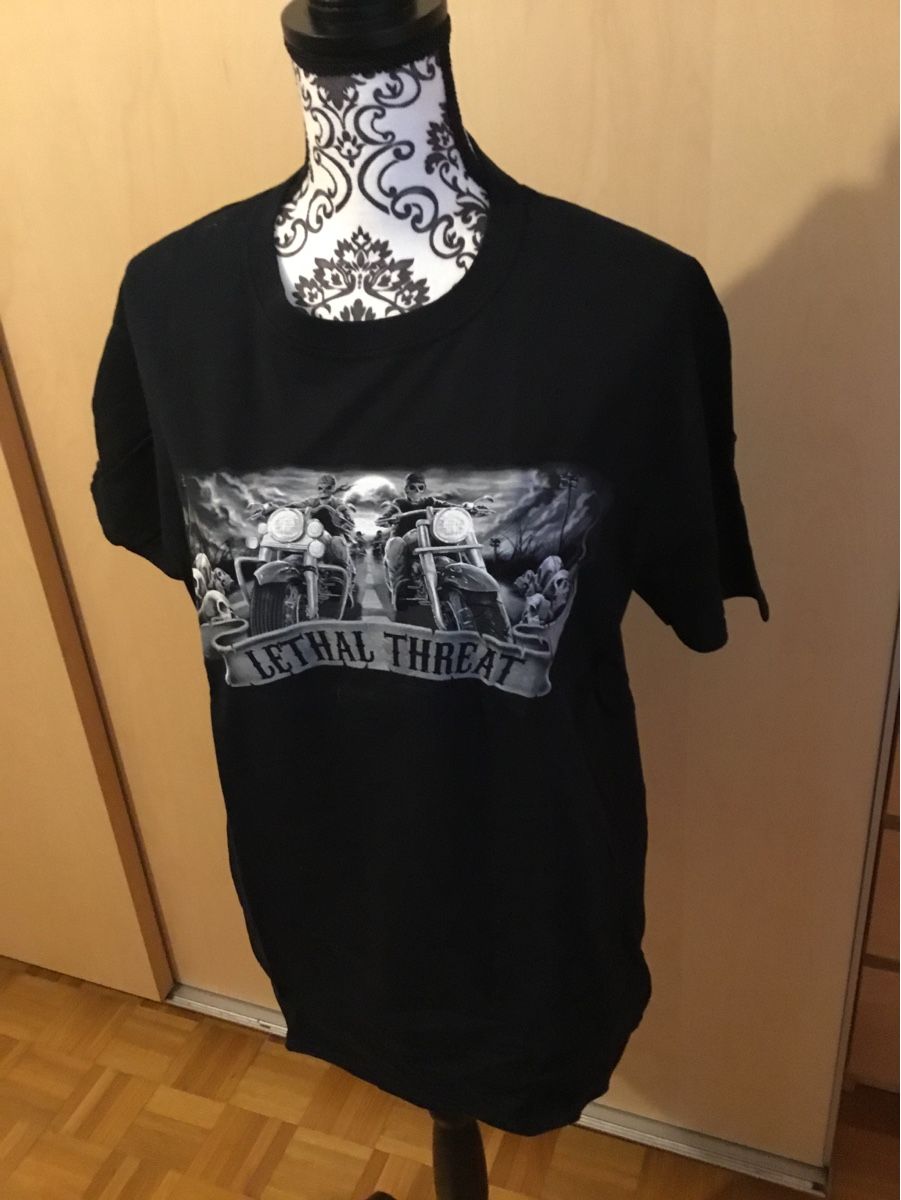 T-shirt: 4 Set Shirt in der Gr L    – Usato da Endingen venduto da Warlock 5