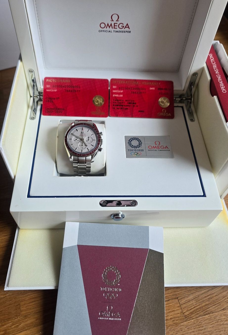 Omega Orologi: Omega Speedmaster Tokyo Rising Sun – Usato da Bern venduto da Rodraise 1