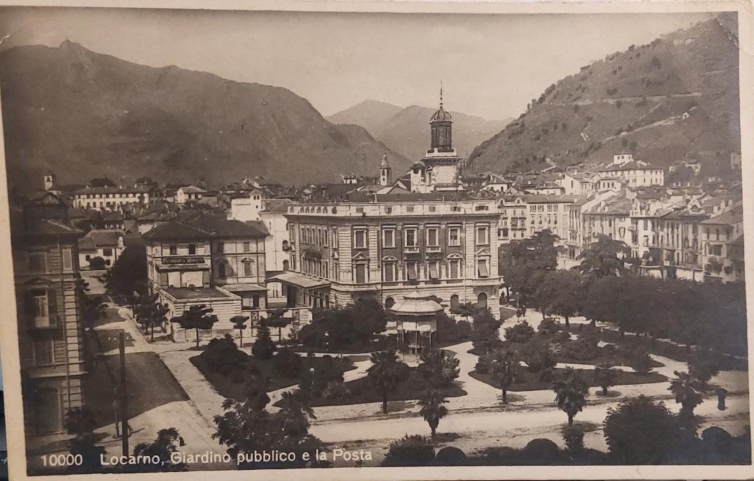 Ansichtskarten: LOCARNO - Giardino pubblico e la Posta – Gebraucht aus Delémont von Domdom1