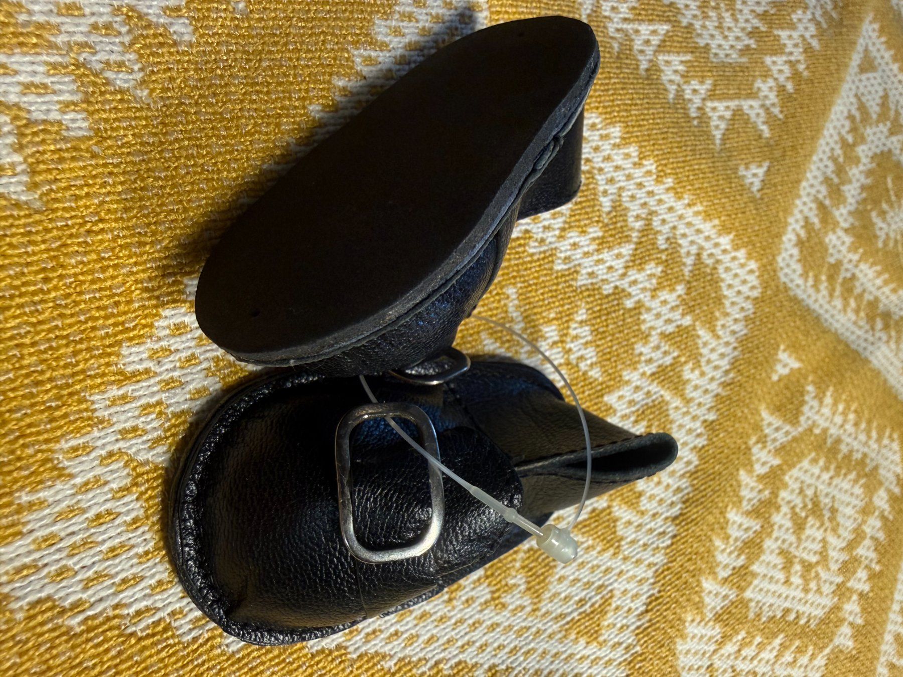 Bambole: Diverse Puppen Schuhe, Trachtenpuppe – Nuovo (secondo la descrizione) da HEIMISWIL venduto da chicago22 2