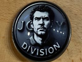 Joy Division Pin Anstecker Punk Metal Rock Band