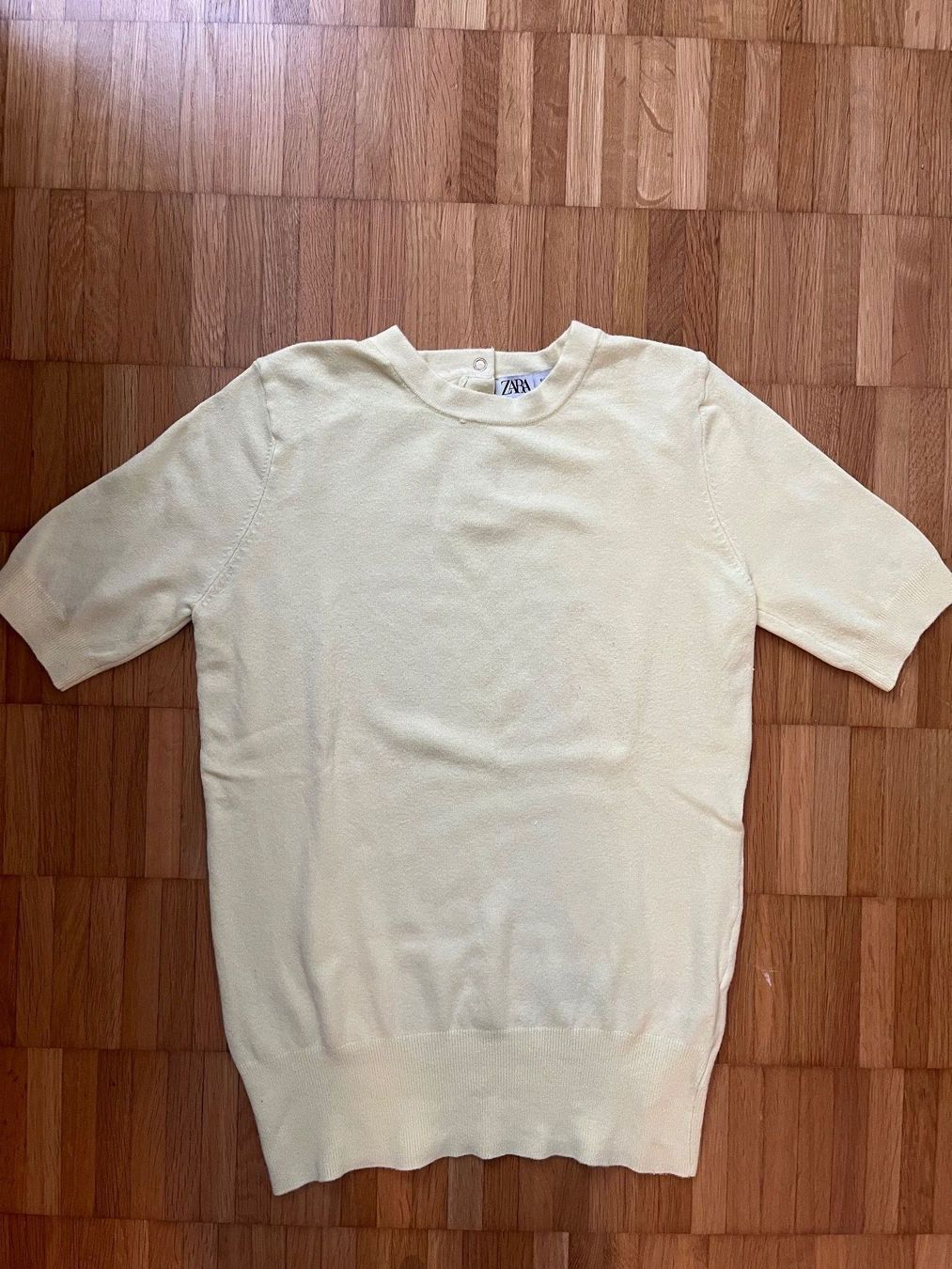 Zara T-shirt: ZARA T-Shirt Gr. S – Usato da Jona venduto da Good_luck_