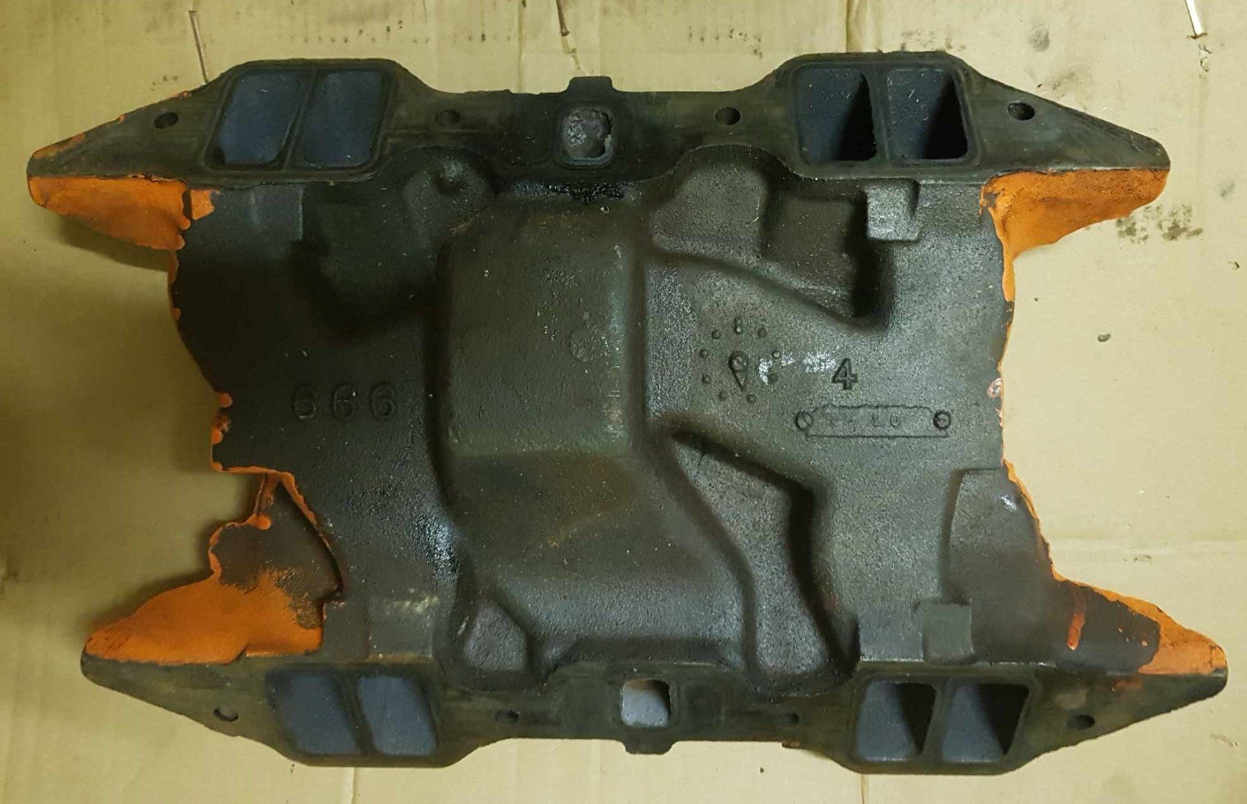 Altro: Original Chrysler Big Block Intake – Usato da Niedergösgen venduto da usc_tt5r 1