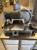 Profi Aufschnittmaschine der Marke TOWA, Modell HCF 3002