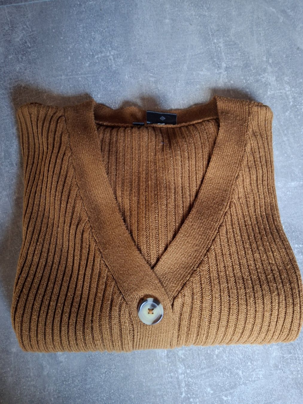 Giacche: Jaquette - cardigan camel taille 40/42 marque bpc – Usato da Villiers venduto da san_jn5w 7