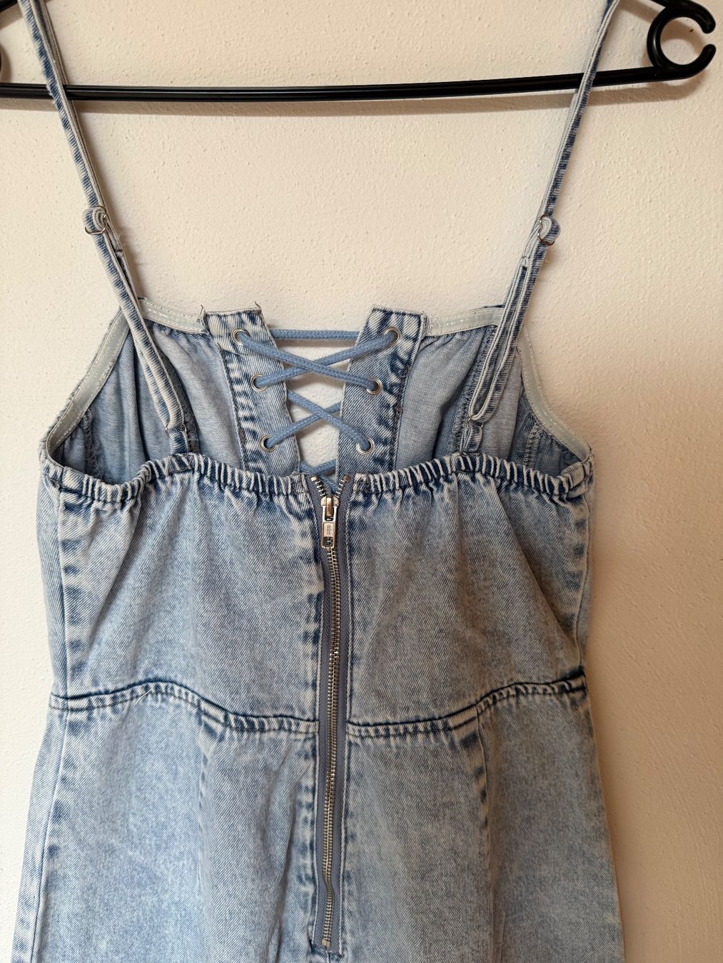 Shein Tute: Jeans Jumpsuit mit Träger – Nuovo e nell'imballaggio originale da Sigriswil venduto da ck56 3