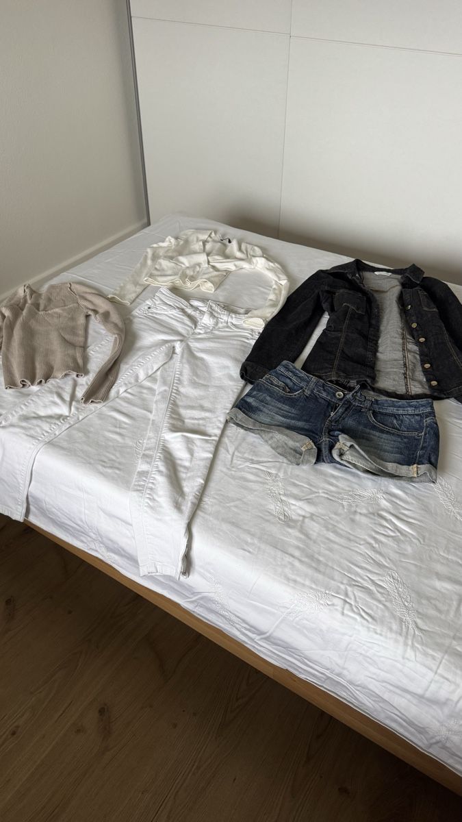 Kleiderpakete: Kleiderpaket 8X Gr.34 – Gebraucht aus Schaffhausen von Fixier 5