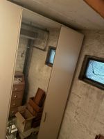 Kleiderschrank mit Spiegeltür weiss gebraucht guter Zustand