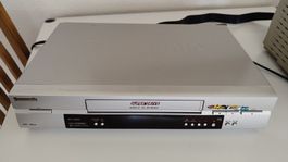 Panasonic NV-FJ630 VHS Recorder