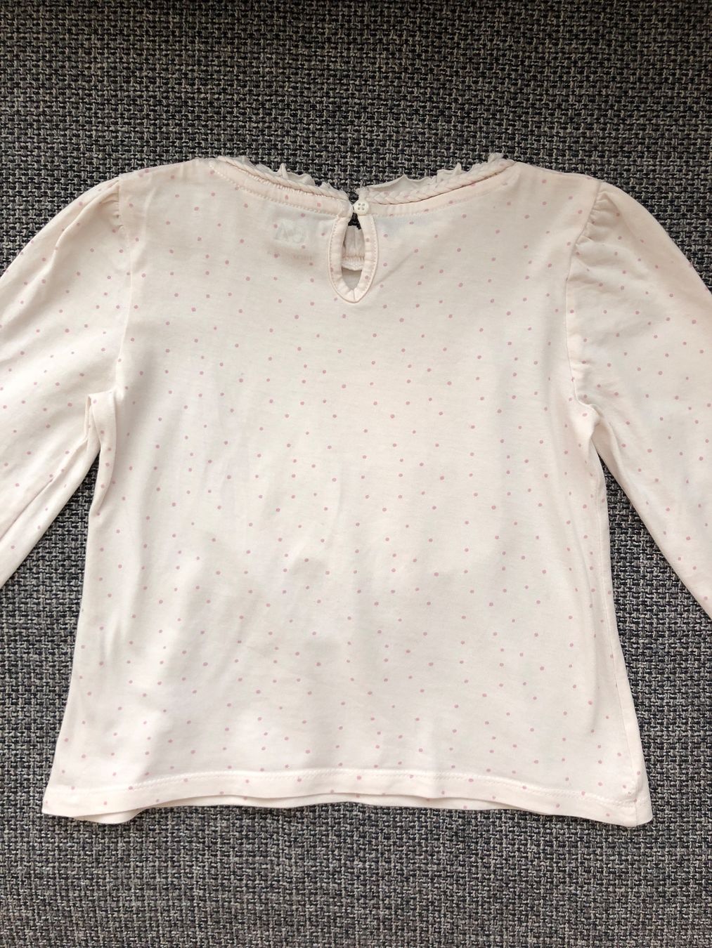 C&A Maglioni & Felpe: Baby Langarm-Shirt Gr. 110 – Usato da Langnau am Albis venduto da snla_scc9 2