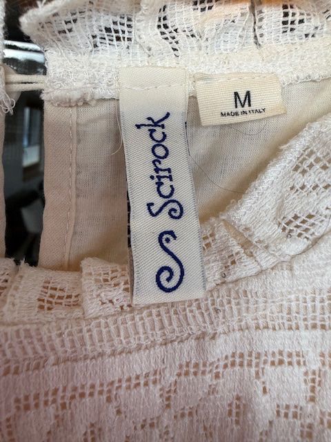 Pullover & Sweatshirts: Pull avec dentelles – Neu (gemäss Beschreibung) aus Enges von cordec 1