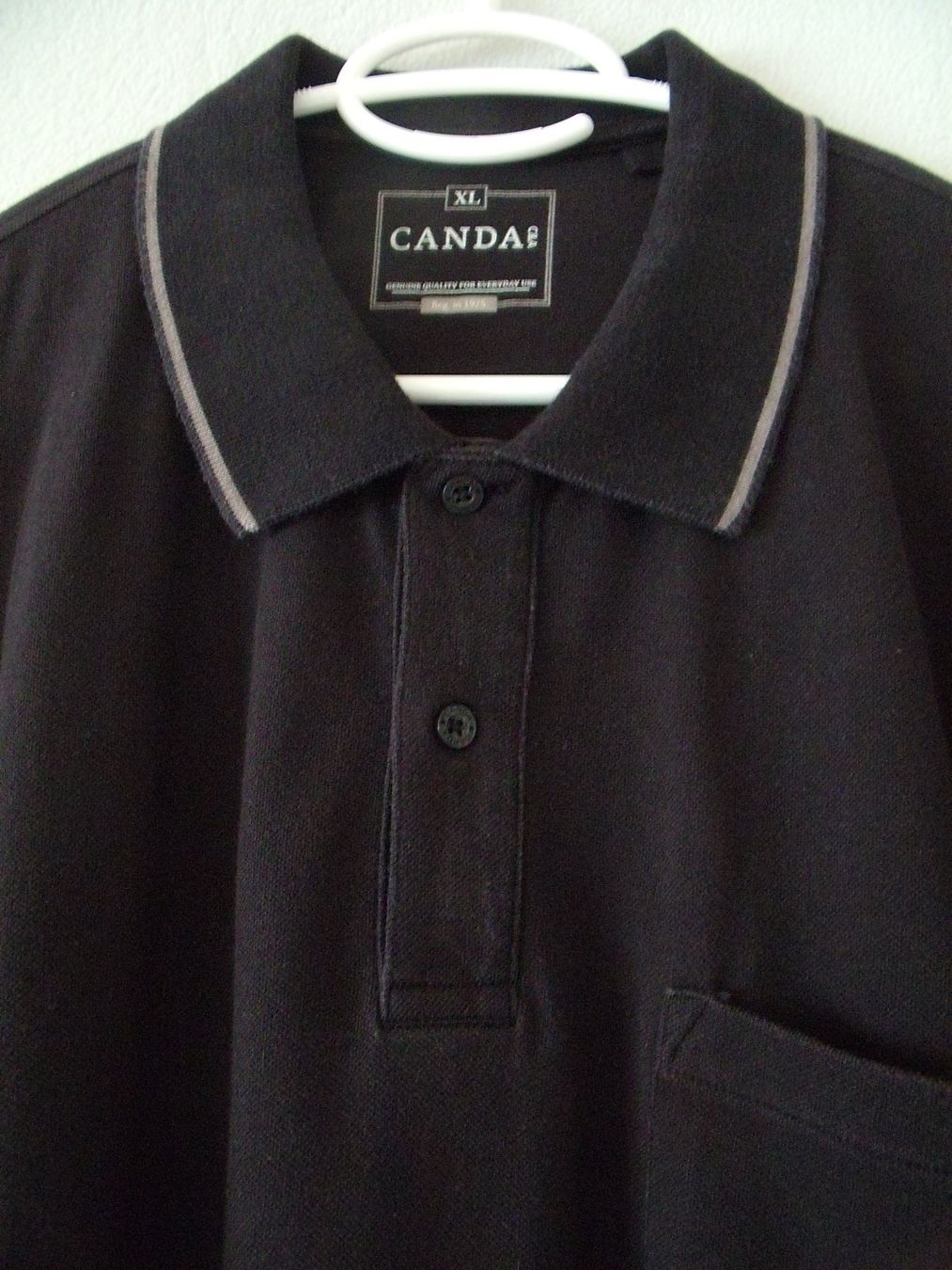 Polo-Shirts: Herren Poloshirt sw XL – Gebraucht aus zürich von imi_dtt6 2