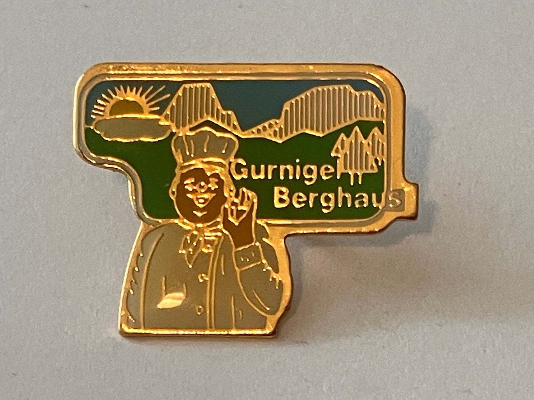 Placchette & Badge: 1 Pin Gurnigel Berghaus – Usato da Basel venduto da djwwpp