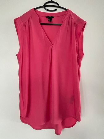 Luftiges Shirt ärmellos pink, Grösse 36