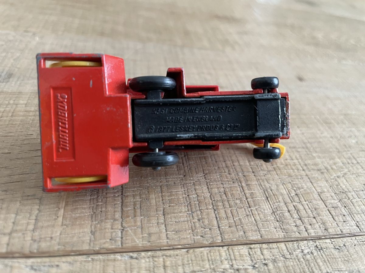 Matchbox Modellautos: Matchbox 1977 Combine Harvester Mähdrescher – Gebraucht aus Frauenfeld von Challenger77 3