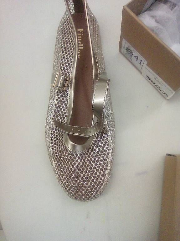 Damenschuhe: Goldige Ballerinas grösse 41 – Gebraucht aus BASEL von Subrun 1