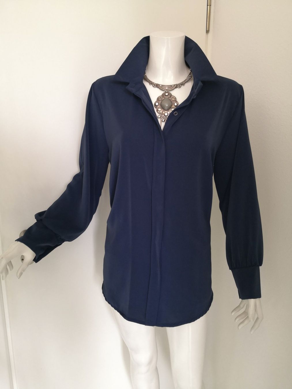 Mango Camicette: 🤩MANGO VISKOSE BLUSE BLAU, NEU – Nuovo (secondo la descrizione) da Olten venduto da Naja-Twins-Twins 7