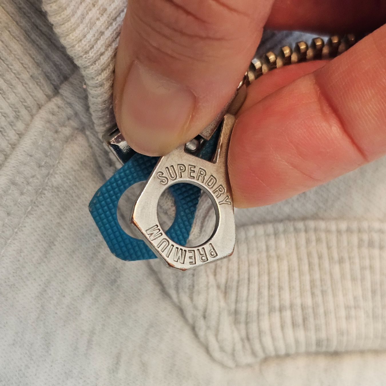 Superdry Maglioni & Felpe: Superdry felpa con cappuccio - M – Usato da Matten b. Interl venduto da Vanilla8 6