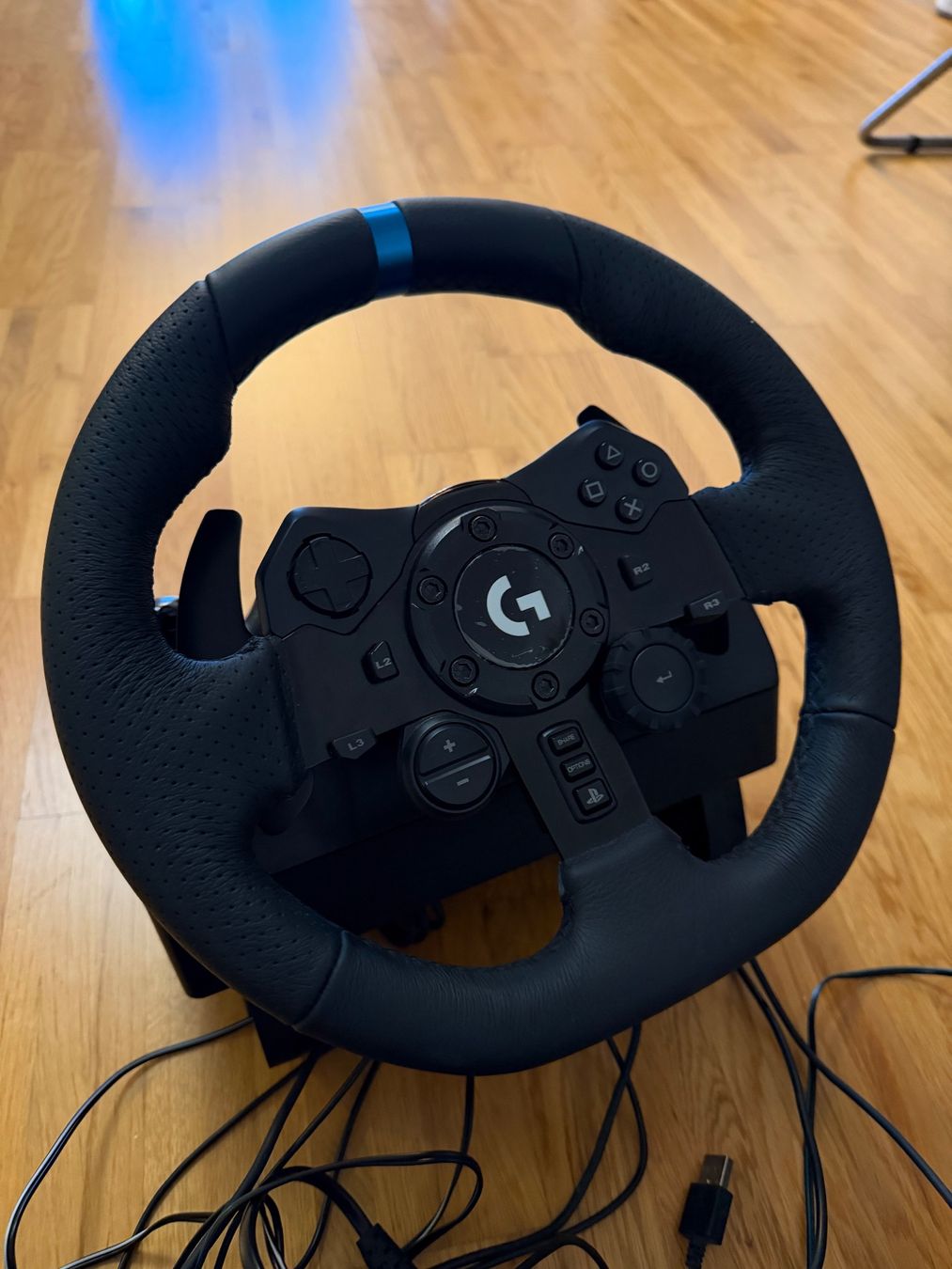 Logitech Controller: logitech G923 Racing Wheel + Pedale + Shifter – Usato da Langnau am Albis venduto da adi_fd6d 1