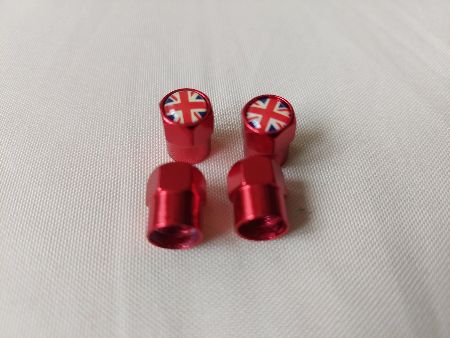 Tutti pezzi di ricambio auto: Ventildeckeli Ventilkappen GB - Flag, Union Jack – Nuovo (secondo la descrizione) da Zürich venduto da makimakimak 2