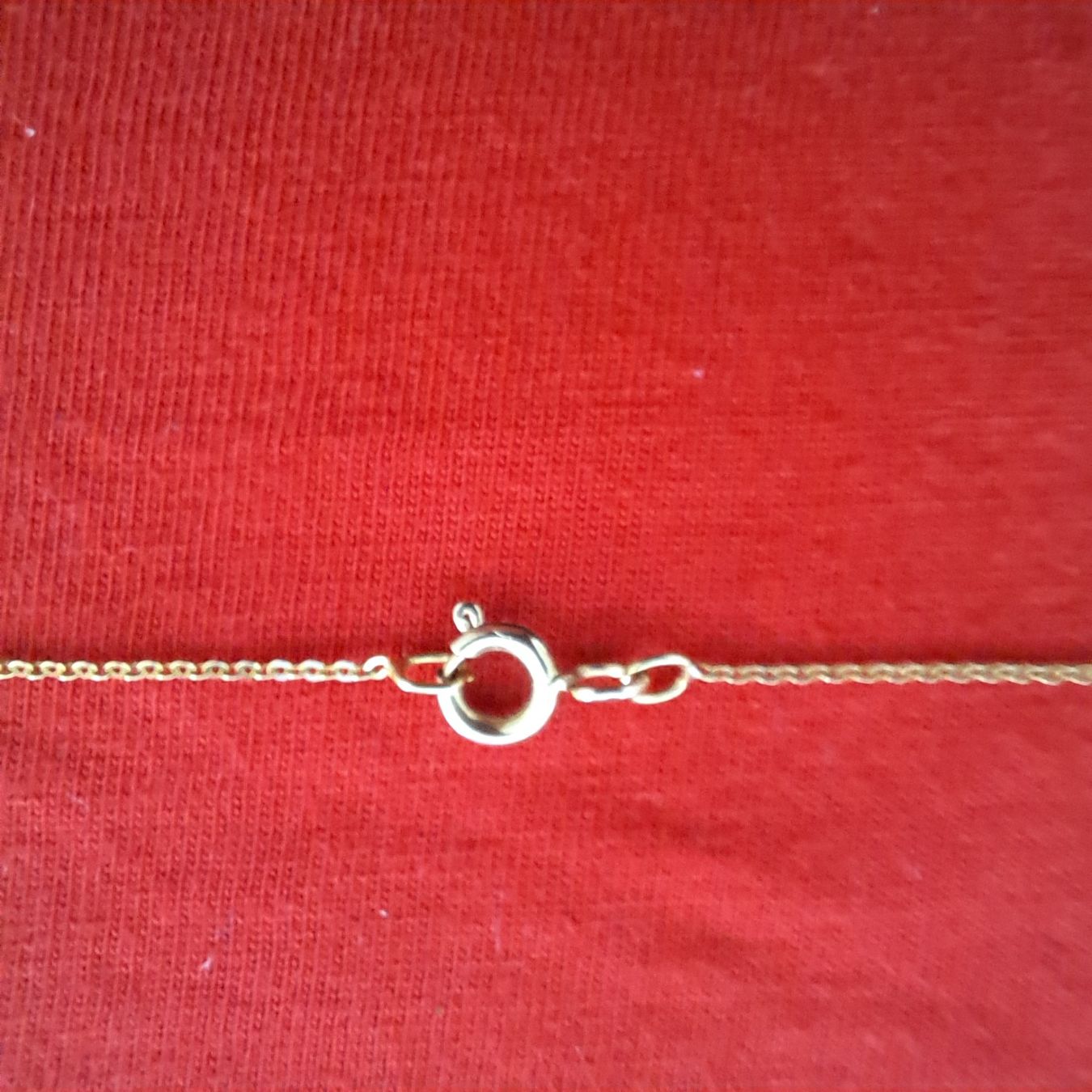 Catenine: Goldkette mit Anhänger – Usato da Pfäffikon ZH venduto da Valsangiaccomo 2