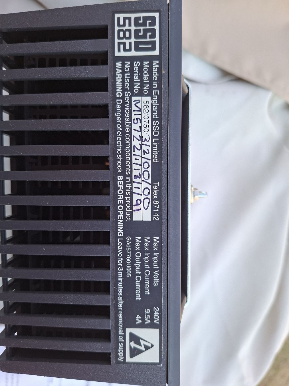 Componenti elettronici: SSD Frequenzumrichter 230v – Usato da Kaltenbach venduto da Mirabor 1