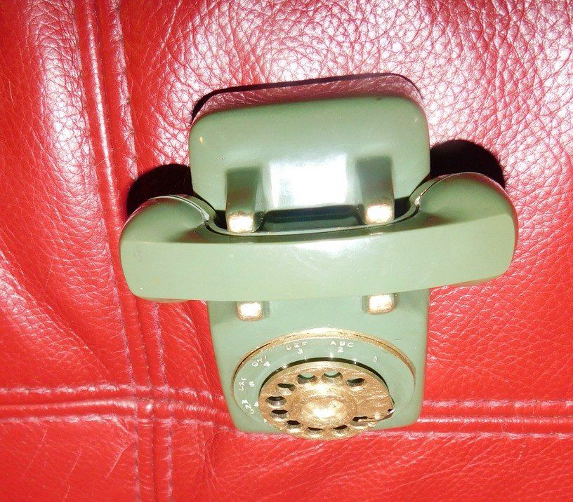 Carillon: Spieldose, Telefon, 11 x 11 cm – Usato da Villnachern venduto da Schnugelchen 1