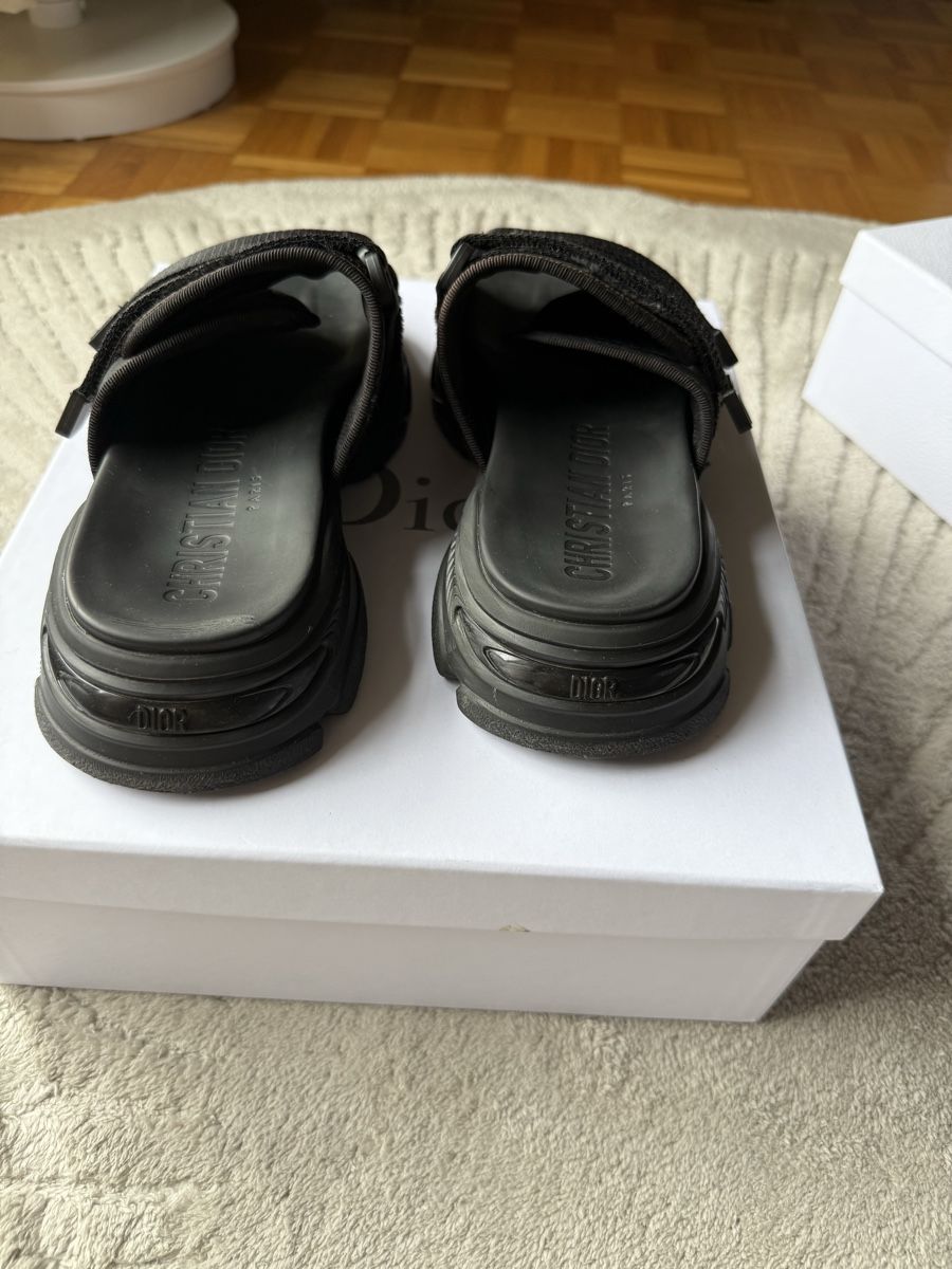 Dior Scarpe da donna: Christian Dior slides size 38 – Usato da Genève venduto da kam_m6mq 1