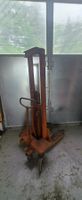 Handstapler Hubwagen