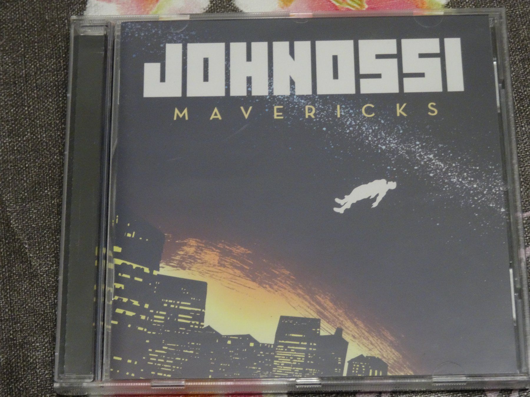 CDs: Johnossi - Mavericks CD – Gebraucht aus Olten von Disc-Ausverkauf