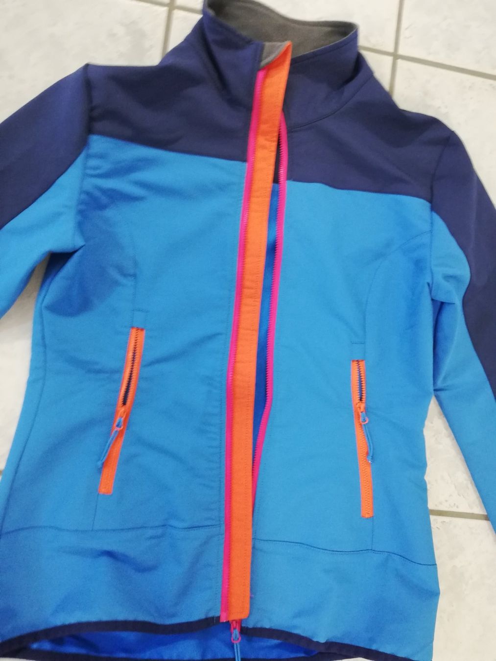 Jacken: Leichte Softshelljacke Gr S – Gebraucht aus Untersiggenthal von Marlen59 1