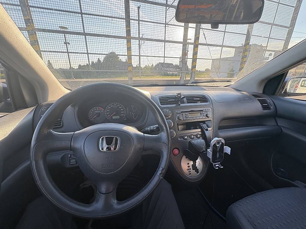 Honda Automobili: Honda Civic 1.6i Automat – Usato da Zug venduto da npa_2mfm 4