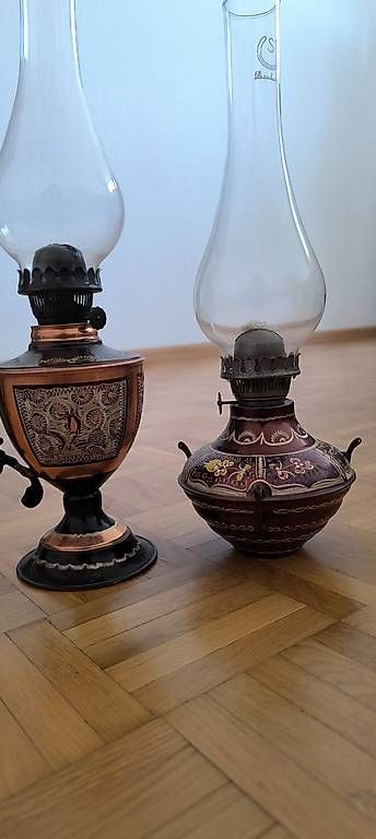 Lampade: Alte Öllampen  – Usato da Therwil venduto da Izo2901
