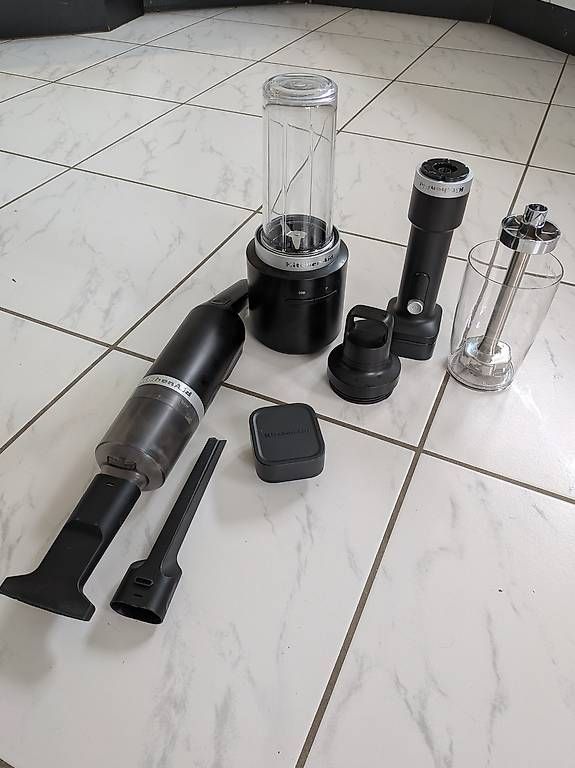 Appareils de cuisine: KitchenAid Cordless Serie – D'occasion à Zuchwil par Miss-Sunshine