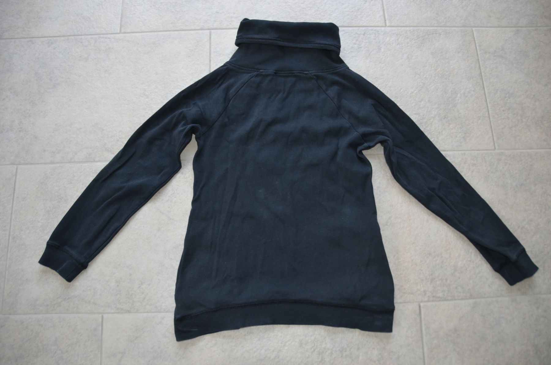 Maglioni & Felpe: Mädchen Pullover Grösse 152 schwarz – Usato da Schleinikon venduto da kissa07 2
