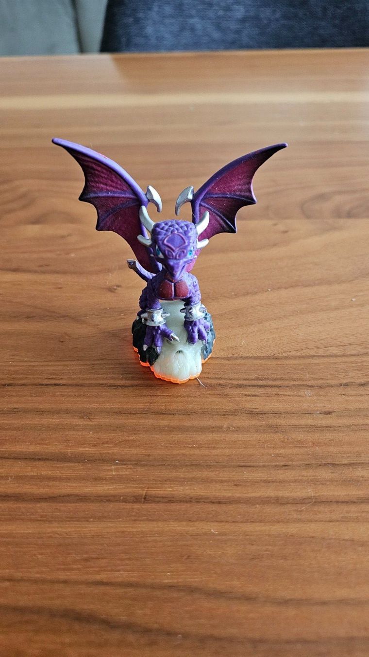 Nintendo Giochi: Skylanders Giants – Usato da Zuchwil venduto da dar_j2zp