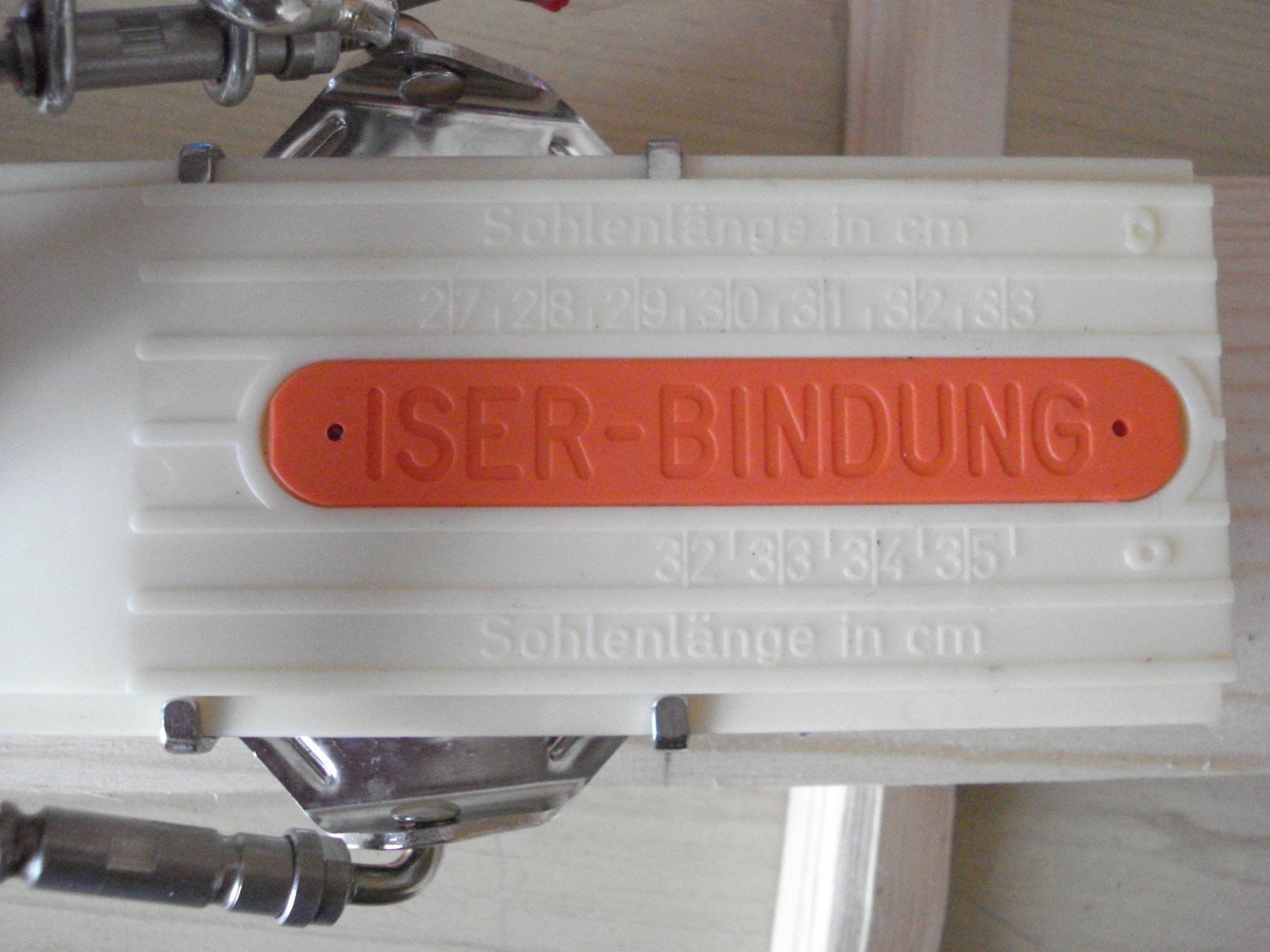 Attacchi: Nostalgie-Skitouren-Sicherheitsbindung ISER-MARKER, ca.1970 – Nuovo e nell'imballaggio originale da Unteriberg venduto da gamswild 7