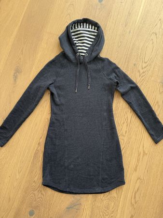 Hoodiekleid, warm für den Winter, Gr. 34