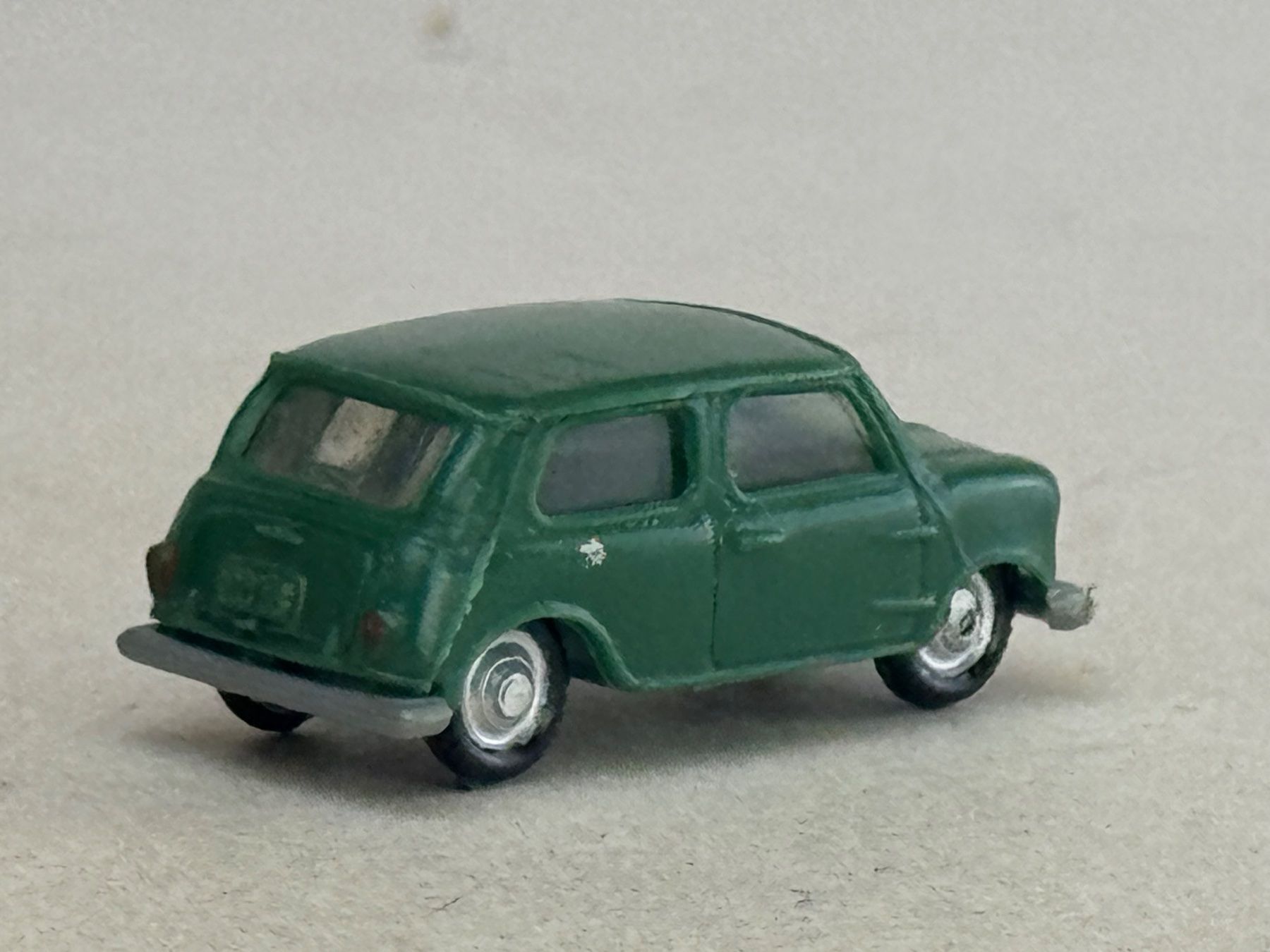 Eko Modellini d'auto: GB2- EKO Morris Mini grün – Usato da Elm venduto da Wikmtz 1