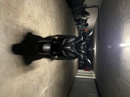 Xmax 300