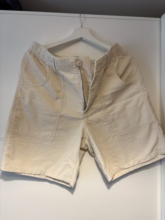 short Uniqlo