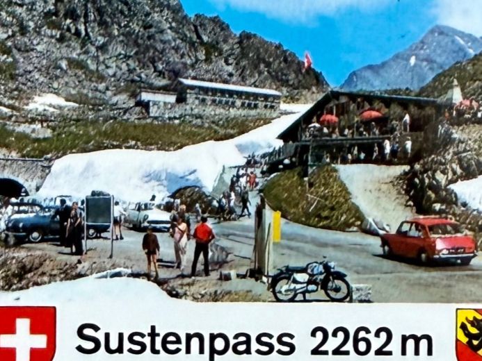 Cartoline postali: Sustenstrasse - Autocar post - Multivue - AK – Usato da Lutry venduto da Ediego 2