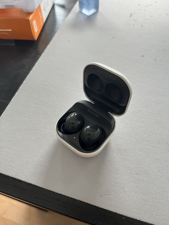 Samsung Galaxy Buds 2! 2
